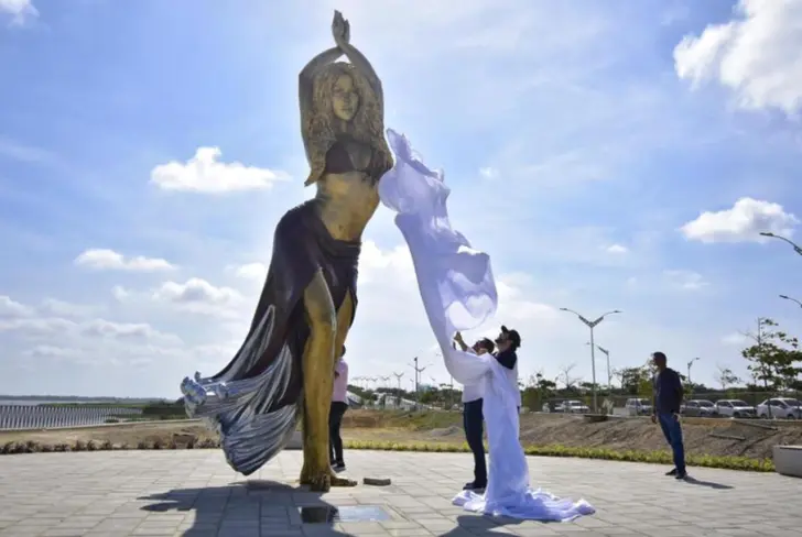 Así quedó la estatua de Shakira&nbsp;