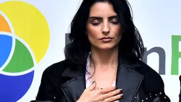 Aislinn Derbez habla de la presión social que vive 