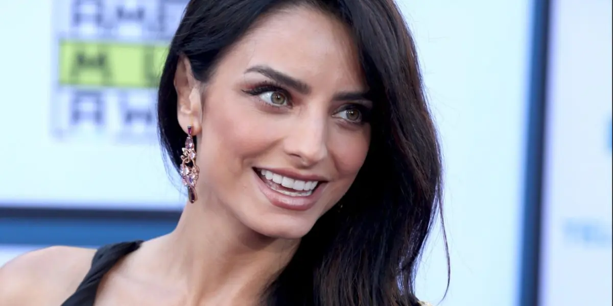 Aislinn Derbez se declara abierta al amor 