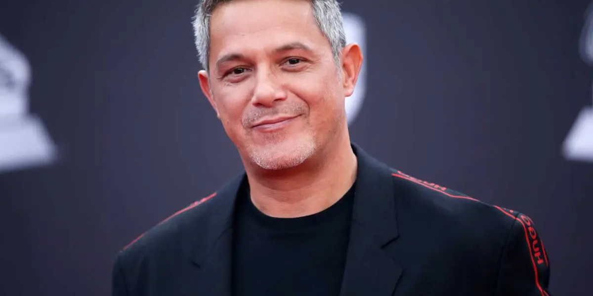 Alejandro Sanz demuestra su amor por México 