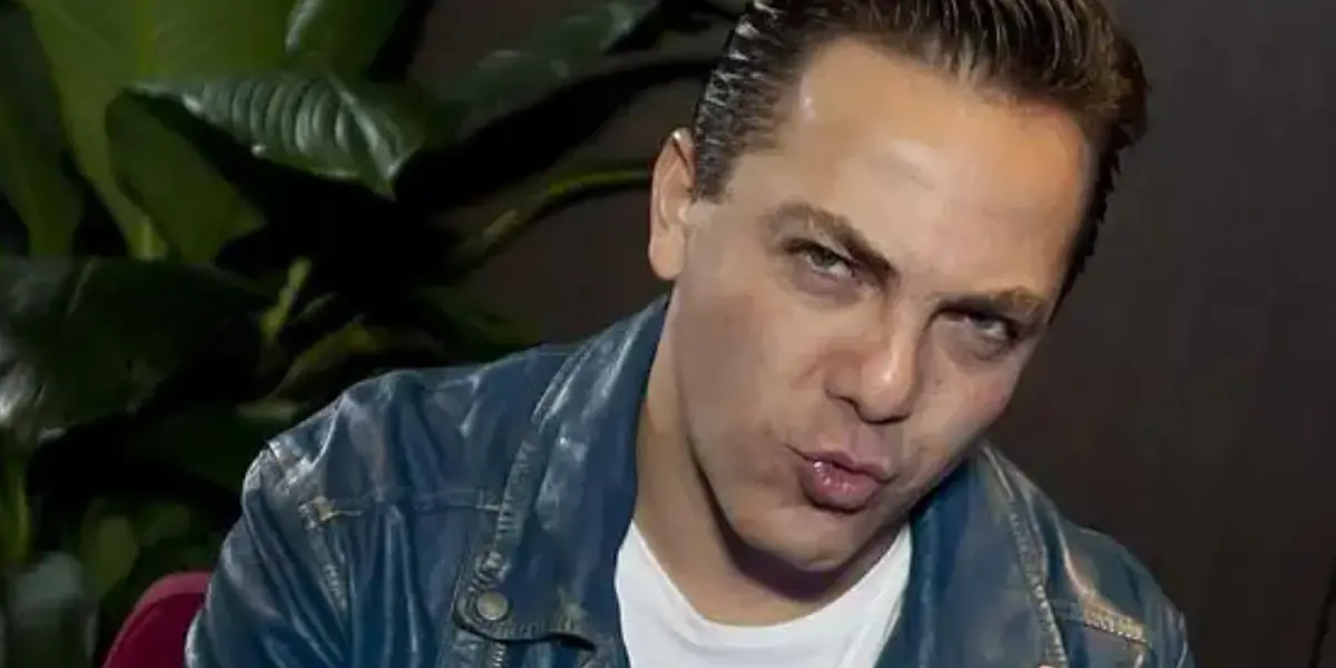 Cristian Castro reaparece en redes sociales 