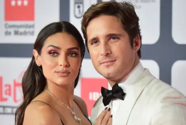 Diego Boneta y Renata Notni entran separados a los eventos 