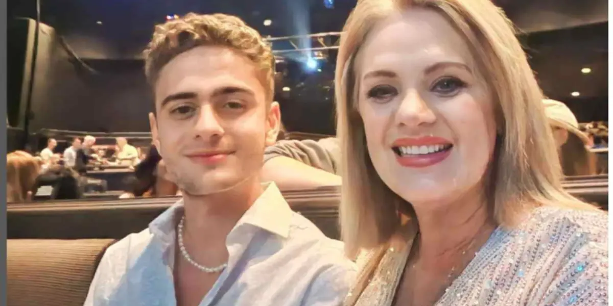 Erika Buenfil y su hijo desde Japón 