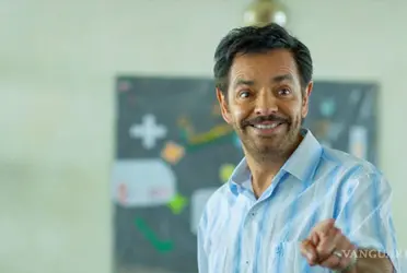 Eugenio Derbez es sorprendido por fan con regalo