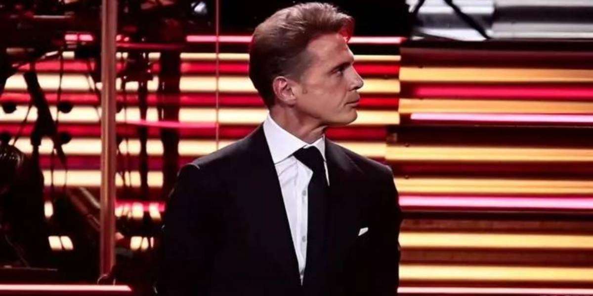 Luis Miguel empujó sin pensar a uno de sus guardias de seguridad