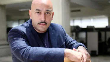 Lupillo Rivera le declara su amor a compañera en LCDLF 