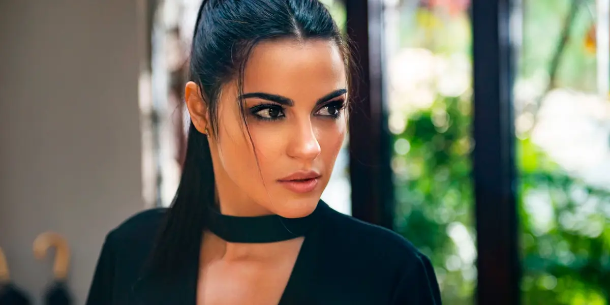 Maite Perroni fue sorprendida por la visita de un ex en pleno concierto 