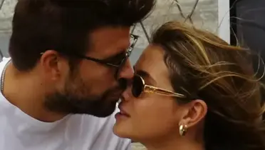 Piqué y Clara Chía solidarizan su relación 