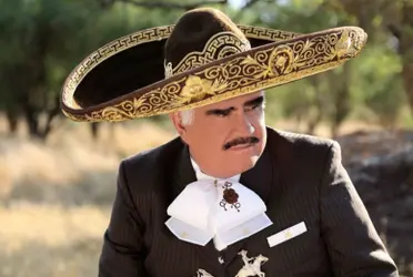 Vicente Fernández estrenó estatua en su rancho a 2 años de su muerte 